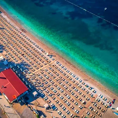 Lux Przno View Penthouse Apartment Budva